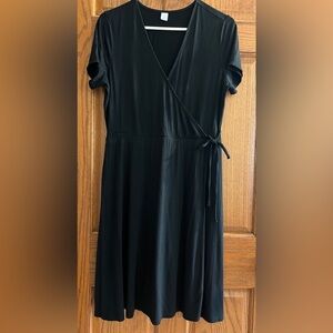 NWOT Old Navy Black Midi Faux Wrap Stretch Dress. Petite Large. Shirt sleeve LBD